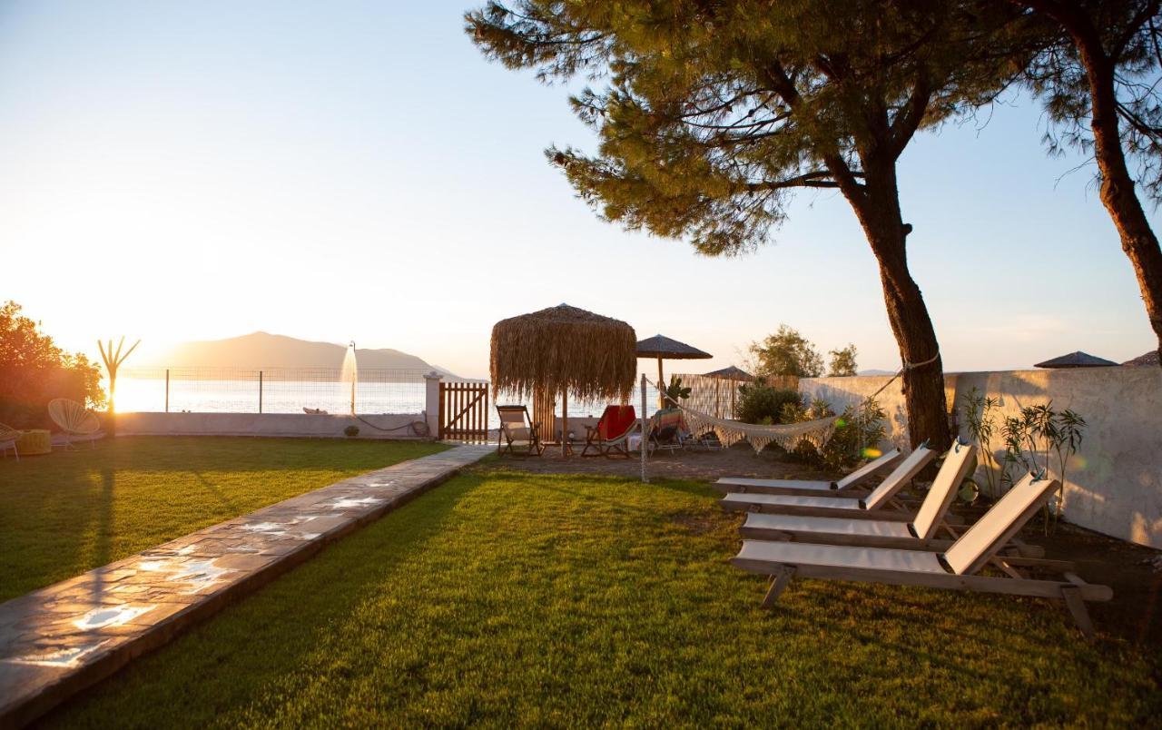 Pampas Seafront Villa, 6 Bedrooms, North Evvoia Kanatádhika Exterior photo
