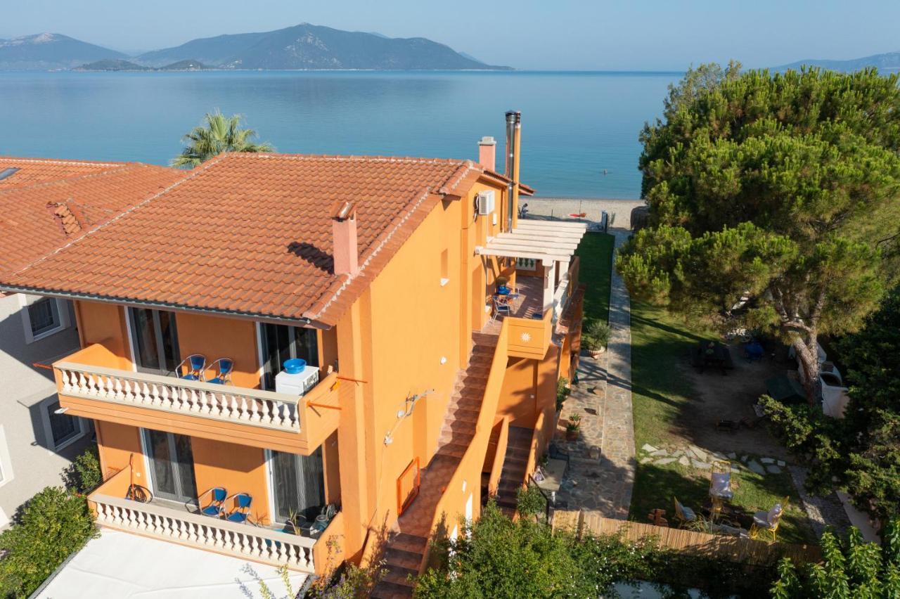 Pampas Seafront Villa, 6 Bedrooms, North Evvoia Kanatádhika Exterior photo